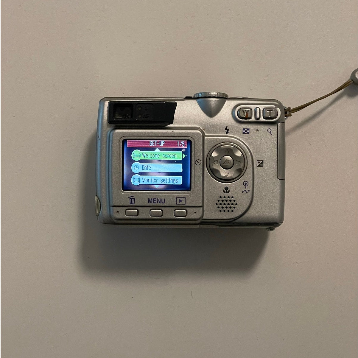 Nikon Coolpix 5200 Vintage Digital Camera | 5.1 MP - See Description