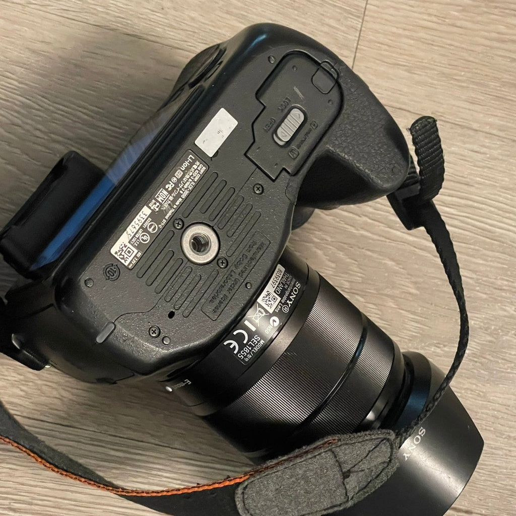 Sony Alpha 3000  ILCE-300 20.1 MP Mirrorless Digital Camera w/ 18-55mm Lens