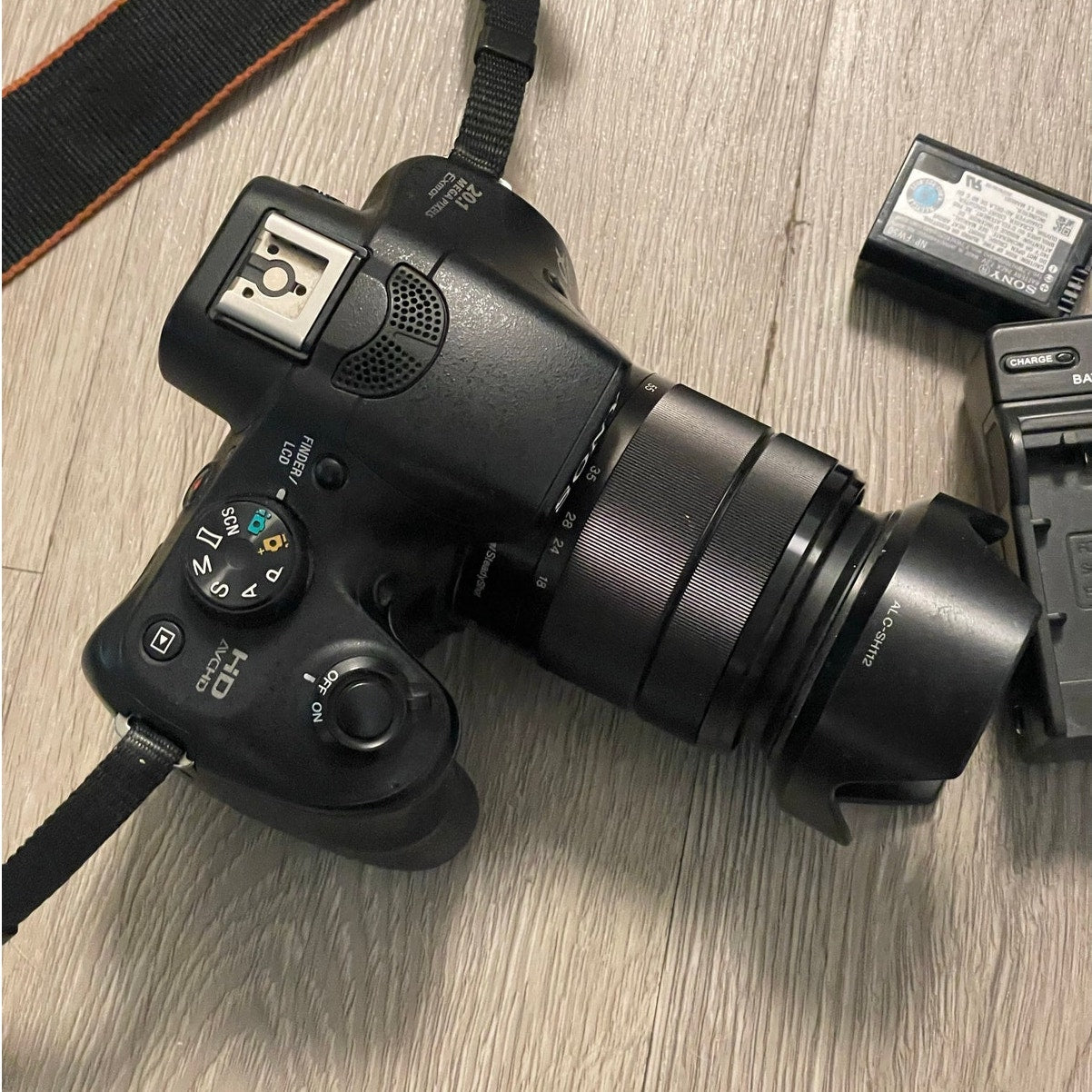 Sony Alpha 3000  ILCE-300 20.1 MP Mirrorless Digital Camera w/ 18-55mm Lens